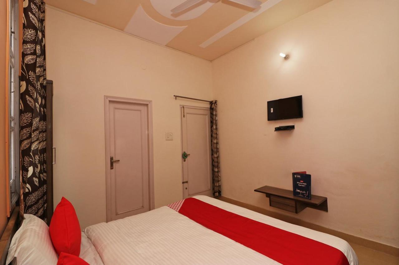Oyo Flagship Mann Bed And Breakfast Rājpura Dış mekan fotoğraf